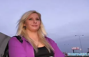 çeşitli pozlar sert sikikleri, İki koyu azeri mobil porn indir tenli olgun orospu beyaz bir