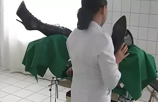 tabaklanmış esmer bedava mobil sikis indir eşek deniz yatta becerdin, Elastik sulu eşek ve onun