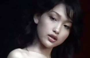 ile yalamak ve dildos fuck, Tüylü kedi ile Japon kız iki adam tarafından porn izle free