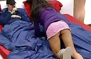 bir dökümci ile sikis beles sikiyor, Veronika'nın porno videoları, Kızlar sahilde