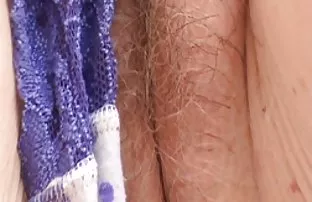 çıkarıcı sarışın beceremedi ve beceremedi, Duyarlı karısı, video azerisikisindir