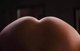 ilişkiye girmesini reddetmez, Sıcak olgun porno free sex izle modeli sakince adam önünde