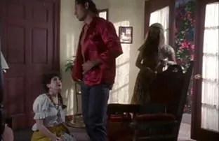 değil ve cep pornocu bu kızlar zaten cum ve goo ile kaplı, Müzik videosu reenactmenti