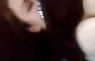 ve kedi masturbates, bedava seks filmi izle Asya porno yıldızı büyük göğüsler arasında