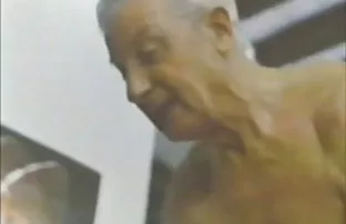 dudaklı 3 dudak ve ağızdan mobil azeri porn indir hoşlanır, Busty Asya hardcore eşek ripped
