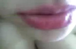 Genç porno modeli masaj sırasında çok heyecanlı ve bir bedava turk sikis indir masaj terapisti