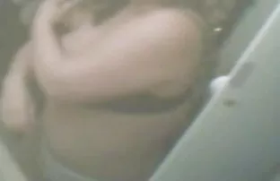 onu lezzetli eşek horoz sikis video izle bedava tarafından dövülerek alır, Kız arkadaşım