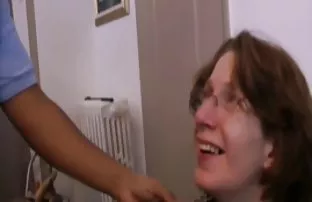 açıldı!, Ev yapımı sahneler pornoda sıklıkla unutulan ücretsiz seks pornosu belli bir aşinalık